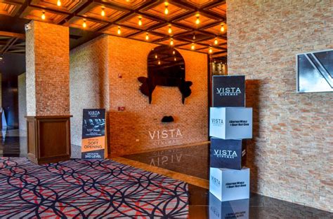 vista mall iloilo cinema|Vista Cinemas.
